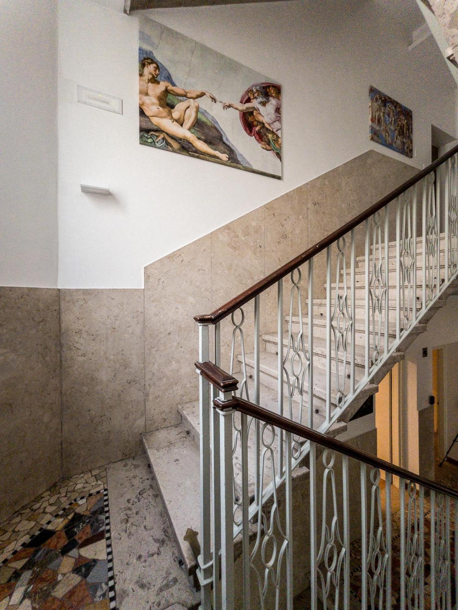 Rrrapido Holy Suites And Rooms - Via Sardegna 米兰 外观 照片