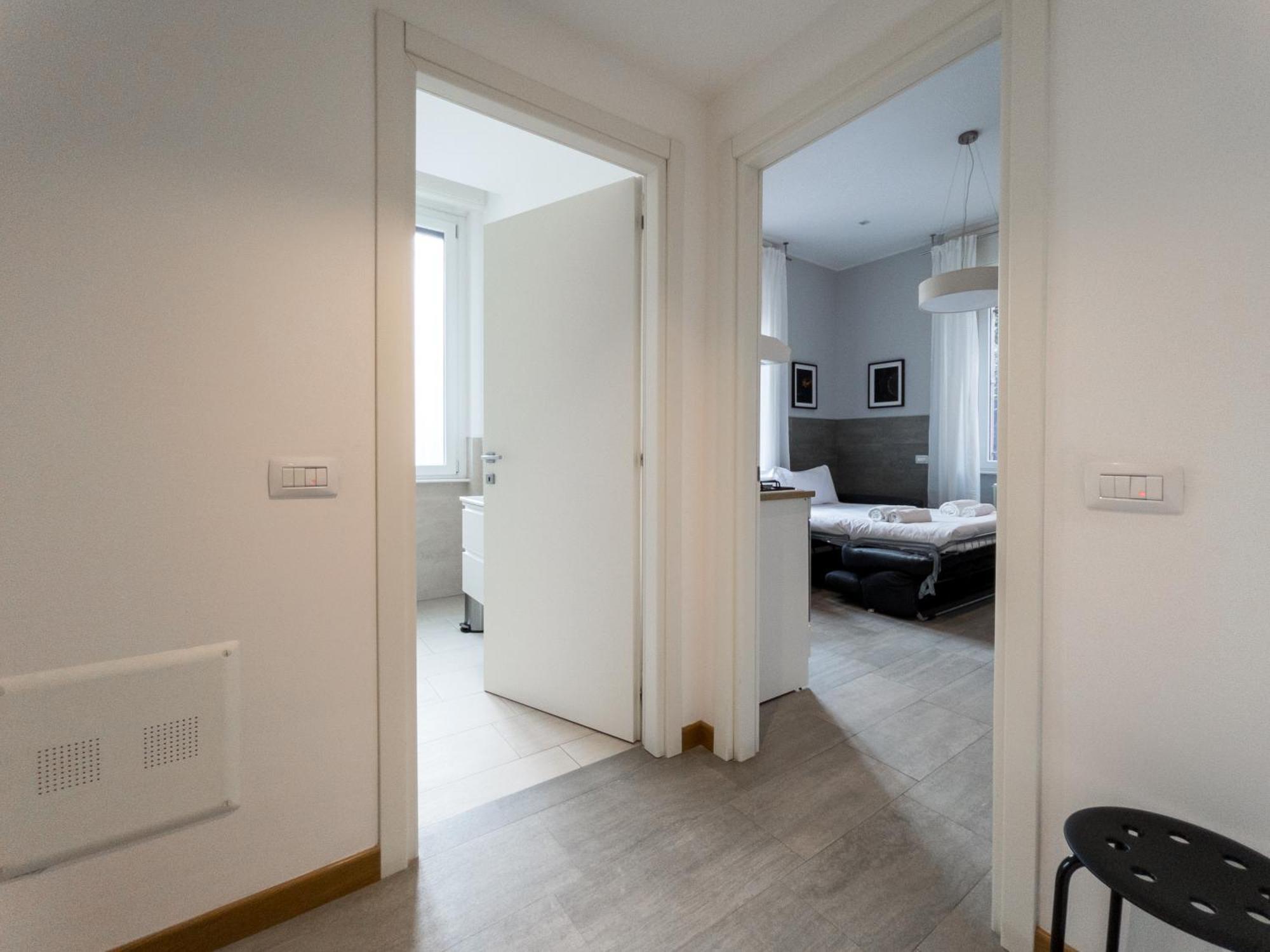 Rrrapido Holy Suites And Rooms - Via Sardegna 米兰 外观 照片